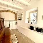 Villa 19th Century Vaulted Kýthira