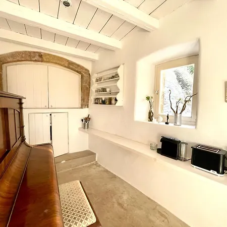 ヴィラ 19th Century Vaulted Viaradika